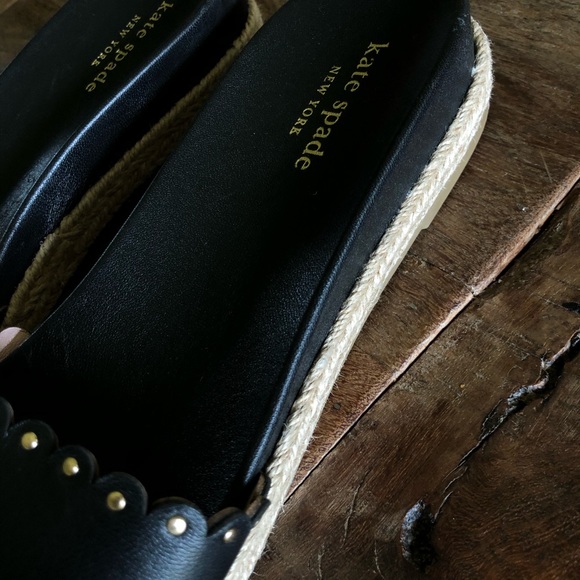 KateSpade slip on espadrille style leather sandal - Picture 5 of 7